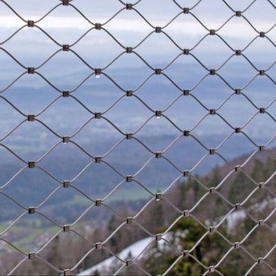 Flexibel roestvrij staal touwnet met diamantgatvormige vorm UV-bestand en 10 jaar garantie voor veiligheids hek
