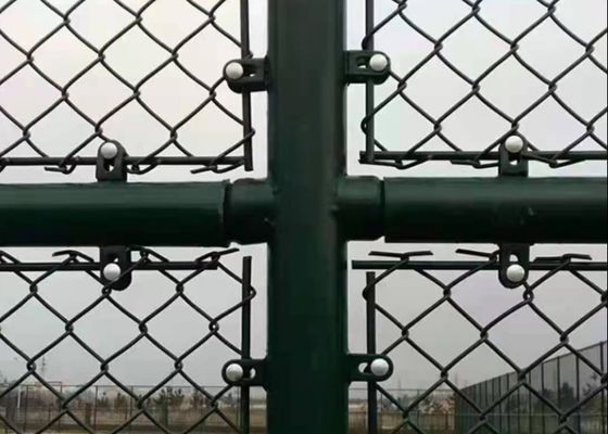Tijdelijke werkkracht 25*25mm 50*50mm Mesh Galvanized Chain Link Fence voor Sporten Filed