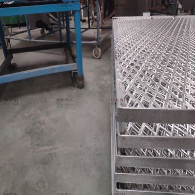 Gegalvaniseerd ruitpatroon strekmetaalscherm voor decoratief gaas