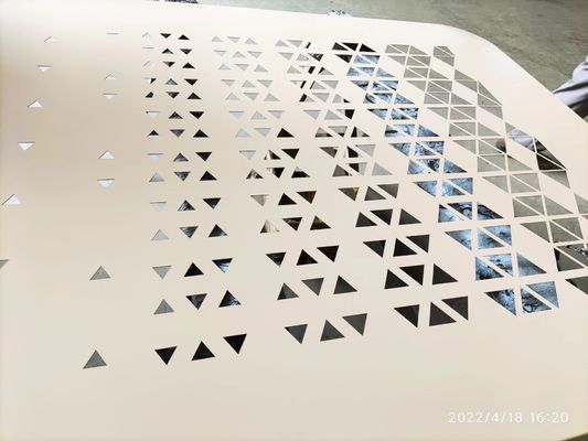 Poedercoating Bronzen goudkleur Honingraat gat rond gat Metalen mesh geperforeerd metaalplaat