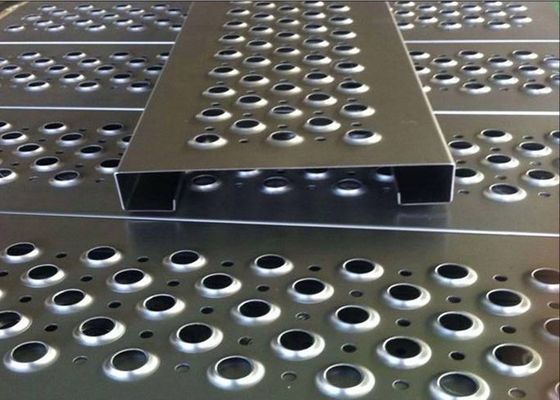 Hot Dip gegalvaniseerd Perf O Grip Grating 2-4m Aluminium roestvrij staal