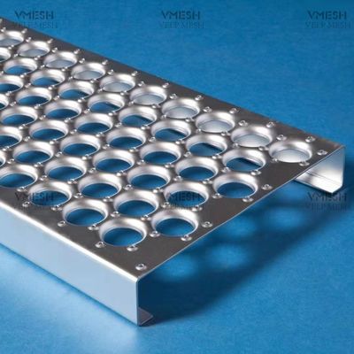 Hot Dip gegalvaniseerd Perf O Grip Grating 2-4m Aluminium roestvrij staal