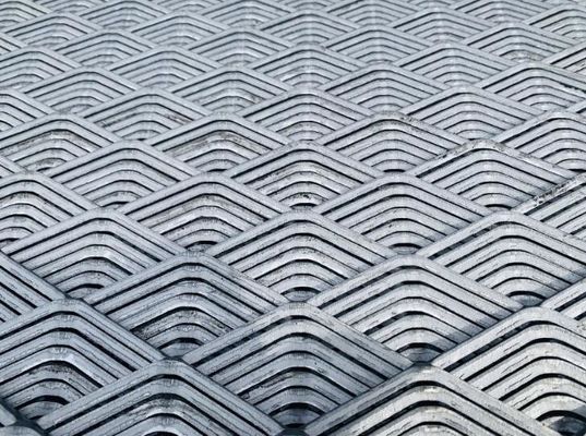 4*8ft staal diamanten uitgebreide metalen gaas voor bouwmaterialen
