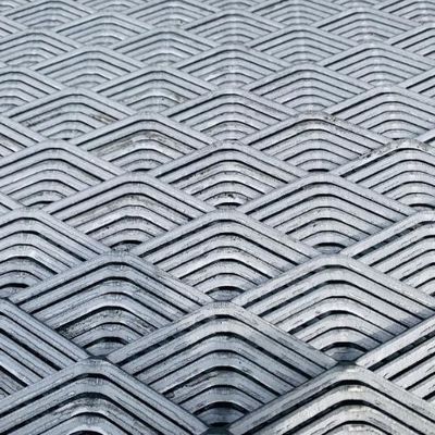Customized 4ft*8ft Galvanized Expanded Metal Mesh Sheet For Buildings And Industrial