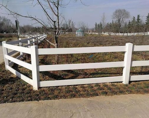 Wit PVC anti-klim paardenboerderij hek 4 Rails Geen rot