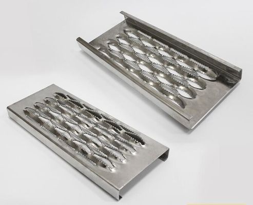 Aluminium Roestvrijstalen Veiligheidsrooster Traptreden 1-4m Lengte