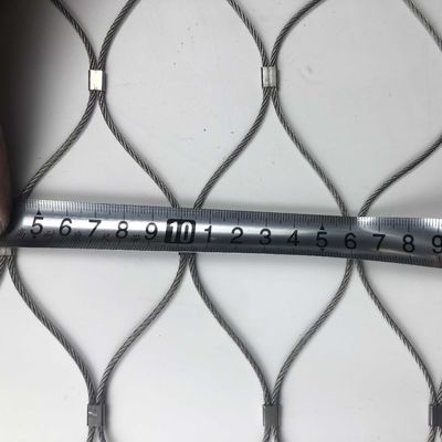 2 mm kabeltouw 50X50 mm opening roestvrij staal touw mesh voor dierentuin hekken met impact absorptie Geen scherpe randen en brandwerend