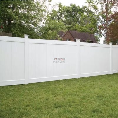 Witte kleur anti-aging vinyl tuin hek met massief paneel