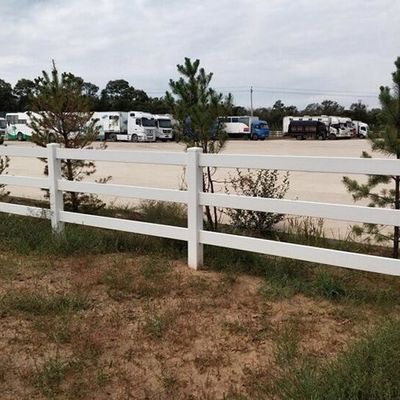 Witte kleur 3 rails 4 rails Plastic paard hek Vinyl Farm hek Voor veilig