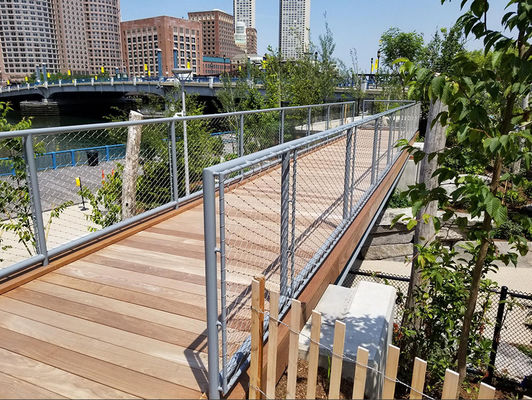 Lichtgewicht Anti-Roest Veiligheidshek Roestvrijstalen Draadkabelgaas met Diamantvormige Gaten