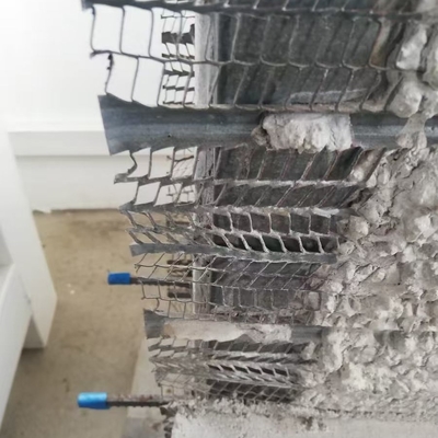 Gegalvaniseerd stalen Hy Rib gaas voor betonnen bekisting in zwembadconstructie in Afrika