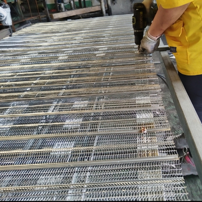 Gegalvaniseerd stalen Hy Rib gaasbekisting 1,1m x 3m