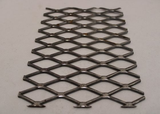 Gegalvaniseerd Uitgezet Diamantmetaalplaat 2.0mm-6.0mm Dikte