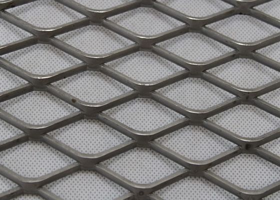 Gegalvaniseerd Uitgezet Diamantmetaalplaat 2.0mm-6.0mm Dikte