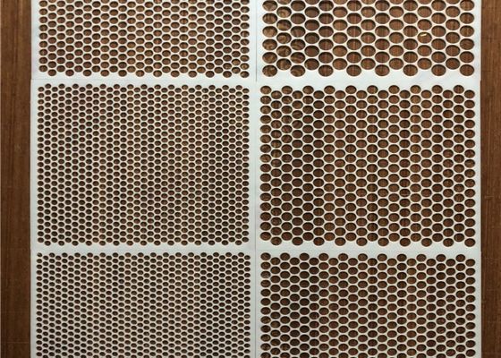 Voedselveilige PP HDPE Geperforeerde Kunststof Gaasplaten 0,5-3,5mm