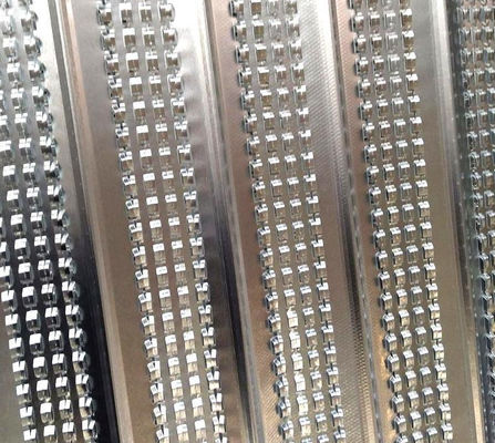 Anti-corrosie Bouwmaterialen Gegalvaniseerd Staal Hoge Rib Lath Mesh