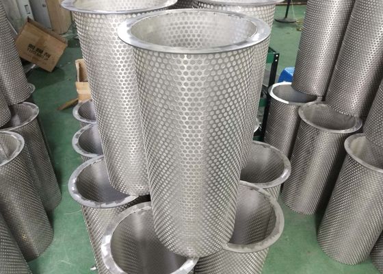 Perforate filterbuis op maat van roestvrij staal met handvat