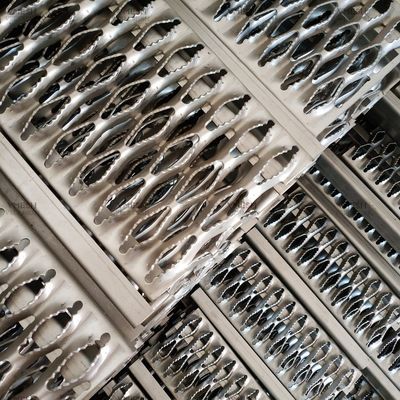 Dikte 2.04.0mm de Plankgrating Diamond Plank Grating Slip Resistance van de Greepstut