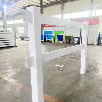 Bedekte Anticorrosion Gelaste Draad Mesh Fence Pvc Plastic Vinyl in het Paard van de Boerderijpaddock met een laag