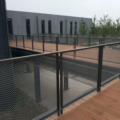 Gegalvaniseerd poedercoating strekmetaal gaas voor buitenveiligheidshek
