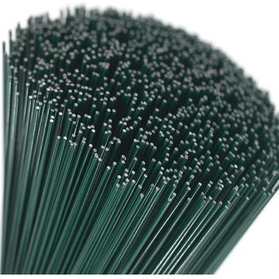 Rechttrekken en snijden van draad 40 cm bloemistenstamdraad voor doe-het-zelf-handwerkmateriaal