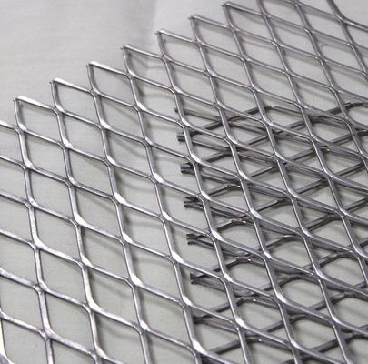 Galvaniseerde de op zwaar werk berekende Gang Hete Onderdompeling Uitgebreide Antislip Grating