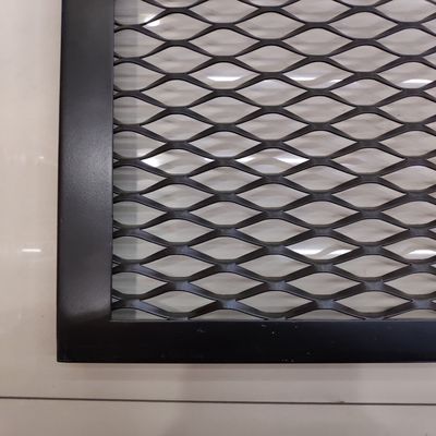 Interieurontwerp Decoratieve uitgebreide metalen mesh panelen Lichte aluminiumlegering