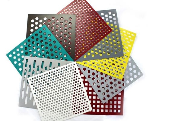 Architecturale Decoratieve PVDF Geperforeerde Metaalvoorgevels 1500*2500mm