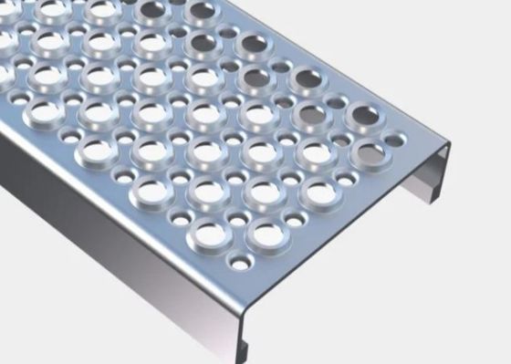 Velp Geperforeerde de Tredeloopvlakken 7 van het Tractieloopvlak“ 10“ 12“ Grating van de Metaalplank
