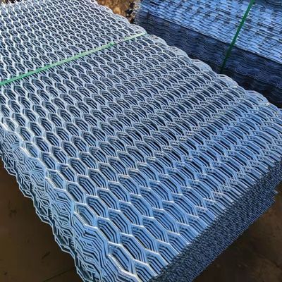 Het Koolstofstaal3.0lbs Uitgebreid Metaal Mesh Diamond Catwalk Gratings van vrachtwagenhellingen
