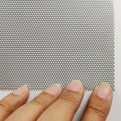 Roestvrij staal 304 0,5 Mm Geperforeerde Bladmicro om het Scherm van de de Grillfilter van het Gatenmetaal
